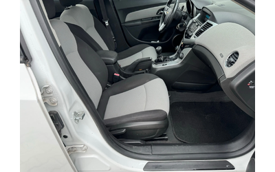 Chevrolet Cruze 1, 8i 141ps, bi-fuel GPL, клима, мулти, темпо, бор - автомобили, коли, обяви за нови и употребявани 9