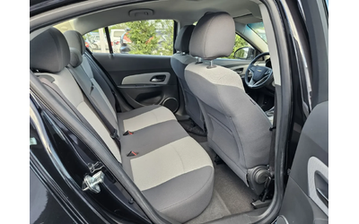 Chevrolet Cruze 1.6i-113кс= КЛИМАТИК= 188.000km= EURO 5A - автомобили, коли, обяви за нови и употребявани 13
