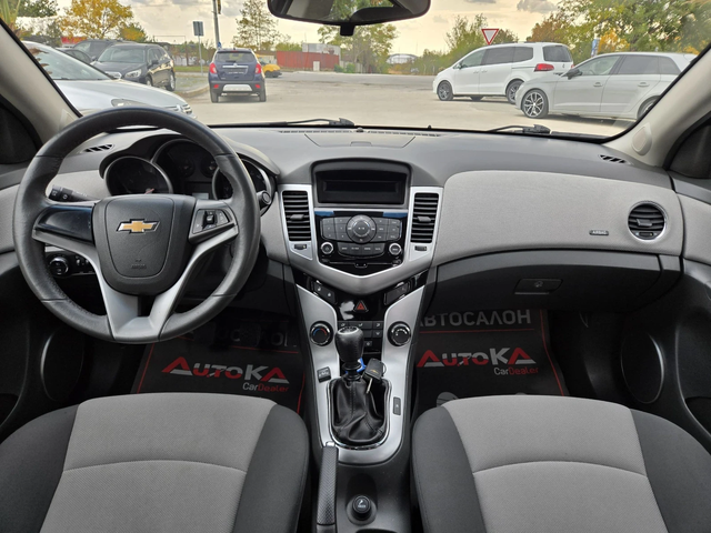Chevrolet Cruze 1.6i-112kc= ГАЗ* LANDI RENZO* = КЛИМАТИК= EURO 5A - автомобили, коли, обяви за нови и употребявани 11