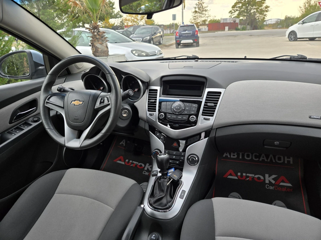 Chevrolet Cruze 1.6i-112kc= ГАЗ* LANDI RENZO* = КЛИМАТИК= EURO 5A - автомобили, коли, обяви за нови и употребявани 12