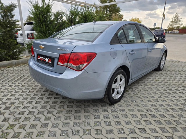 Chevrolet Cruze 1.6i-112kc= ГАЗ* LANDI RENZO* = КЛИМАТИК= EURO 5A - автомобили, коли, обяви за нови и употребявани 2