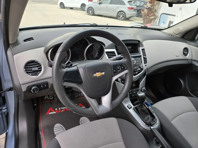 Chevrolet Cruze 1.6i-112kc= ГАЗ* LANDI RENZO* = КЛИМАТИК= EURO 5A - автомобили, коли, обяви за нови и употребявани 7