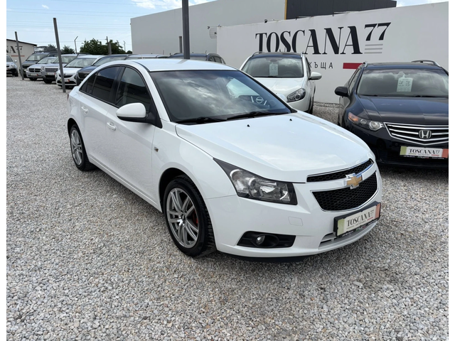 Chevrolet Cruze 1.6i* Навигация* Лизинг - автомобили, коли, обяви за нови и употребявани 0
