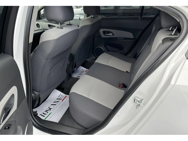 Chevrolet Cruze 1.6i* Навигация* Лизинг - автомобили, коли, обяви за нови и употребявани 9