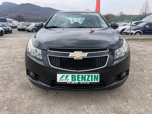 Chevrolet Cruze 1.6i-113-ITALIA - автомобили, коли, обяви за нови и употребявани 1