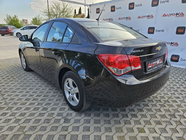 Chevrolet Cruze 1.6i-113кс= КЛИМАТИК= 188.000km= EURO 5A - автомобили, коли, обяви за нови и употребявани 4