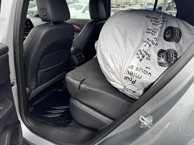 Chevrolet Equinox EV RS FWD* АвтоКреди* (ЦЕНА ДО БГ) - автомобили, коли, обяви за нови и употребявани 11