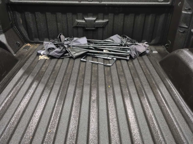 Chevrolet Silverado RST CREW CAB SHORT BED * CARFAX * Eдин собственик - автомобили, коли, обяви за нови и употребявани 11