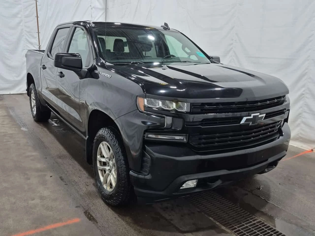 Chevrolet Silverado RST CREW CAB SHORT BED * CARFAX * Eдин собственик - автомобили, коли, обяви за нови и употребявани 2