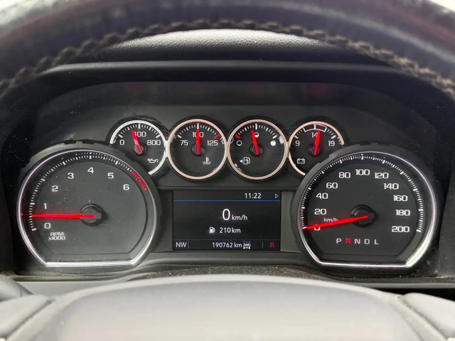 Chevrolet Silverado 1500 2500HD 4X4 Crew Cab LT V8 6 - автомобили, коли, обяви за нови и употребявани 9
