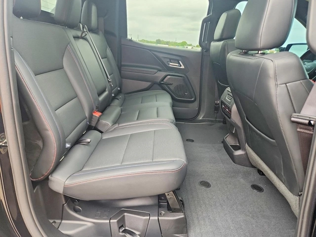Chevrolet Silverado EV RST - автомобили, коли, обяви за нови и употребявани 9