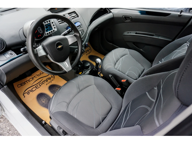 Chevrolet Spark 1.0i GPL - автомобили, коли, обяви за нови и употребявани 4