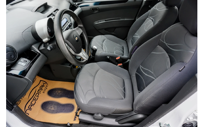 Chevrolet Spark 1.0i GPL - автомобили, коли, обяви за нови и употребявани 6