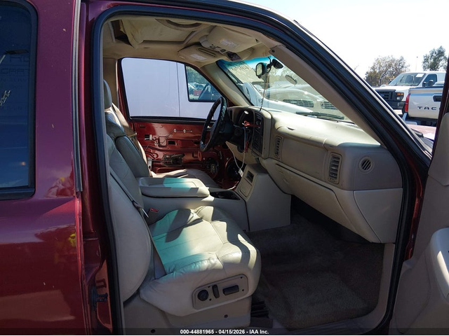 Chevrolet Tahoe 5.3L V-8 285HP 4X2 Drive - автомобили, коли, обяви за нови и употребявани 4