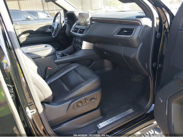 Chevrolet Tahoe 5.3L V-8 DI, VVT, 355HP 4X4 Drive - автомобили, коли, обяви за нови и употребявани 4