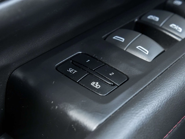 Chevrolet Tahoe 4WD RST КАРФАКС / ПАНОРАМА / Bose - автомобили, коли, обяви за нови и употребявани 16