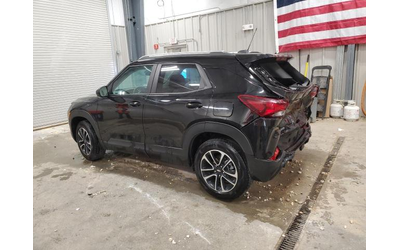 chevrolet-trailblazer-1-3l-3-front-wheel-drive - 2