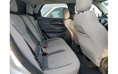Chevrolet Trailblazer 1.3L 3 Front-wheel Drive - автомобили, коли, обяви за нови и употребявани 10