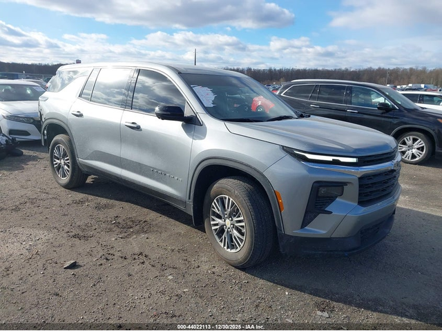 Chevrolet Traverse 2.5L I-4 DI, DOHC, VVT, TURBO, 328HP Front Wheel Drive - автомобили, коли, обяви за нови и употребявани 0