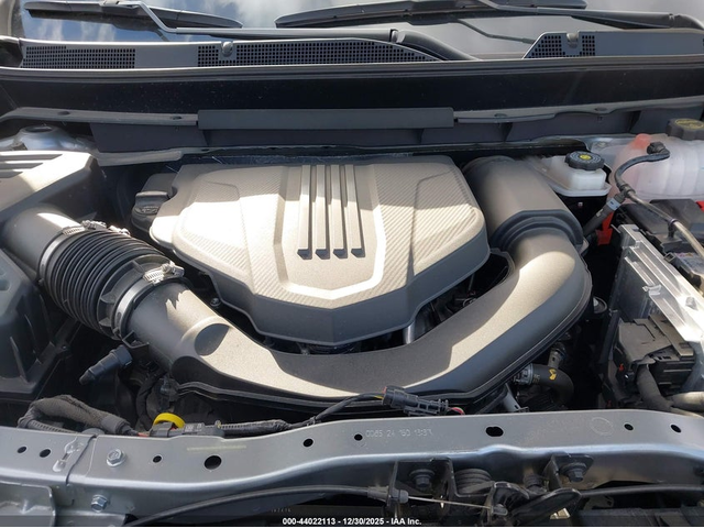 Chevrolet Traverse 2.5L I-4 DI, DOHC, VVT, TURBO, 328HP Front Wheel Drive - автомобили, коли, обяви за нови и употребявани 9