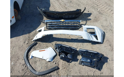 Chevrolet Traverse 2.5L I-4 DI, DOHC, VVT, TURBO, 328HP Front Wheel Drive - автомобили, коли, обяви за нови и употребявани 11