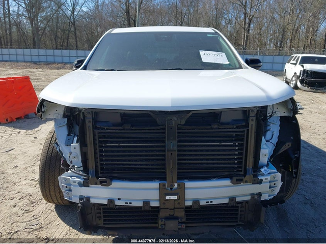 Chevrolet Traverse 2.5L I-4 DI, DOHC, VVT, TURBO, 328HP Front Wheel Drive - автомобили, коли, обяви за нови и употребявани 12