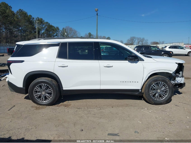 Chevrolet Traverse 2.5L I-4 DI, DOHC, VVT, TURBO, 328HP Front Wheel Drive - автомобили, коли, обяви за нови и употребявани 13