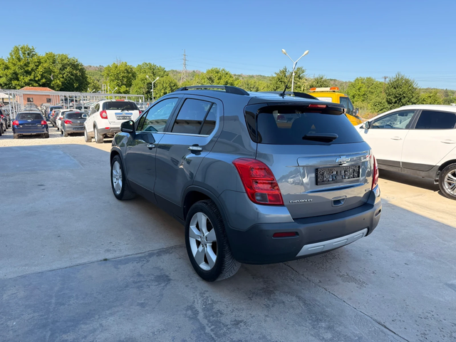 Chevrolet Trax 1.7cdti 131k.c* Navi* UNIKAT* - автомобили, коли, обяви за нови и употребявани 4