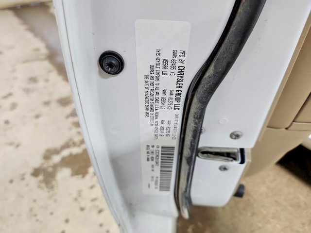 Chrysler 200 3.6L 6 ALL WHEEL DRIVE - автомобили, коли, обяви за нови и употребявани 11