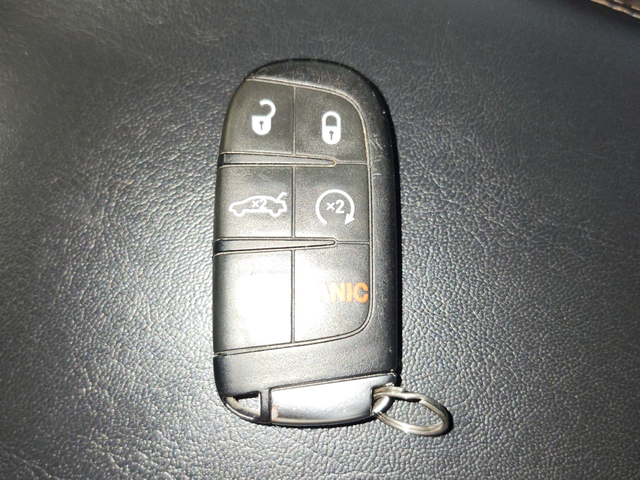 Chrysler 200 3.6L 6cyl AWD - автомобили, коли, обяви за нови и употребявани 7