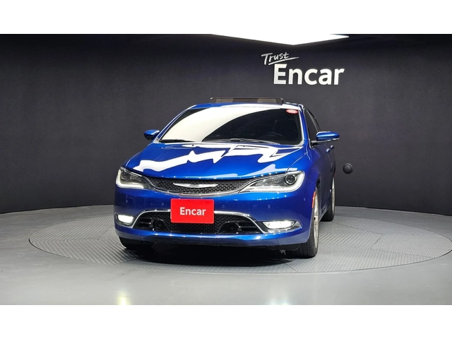Chrysler 200 * Distronic, * Park Assist * 2.4 - автомобили, коли, обяви за нови и употребявани 1