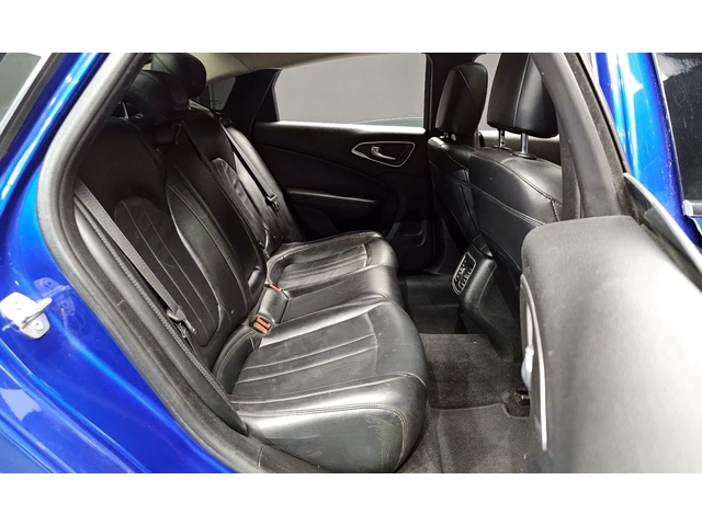 Chrysler 200 * Distronic, * Park Assist * 2.4 - автомобили, коли, обяви за нови и употребявани 14