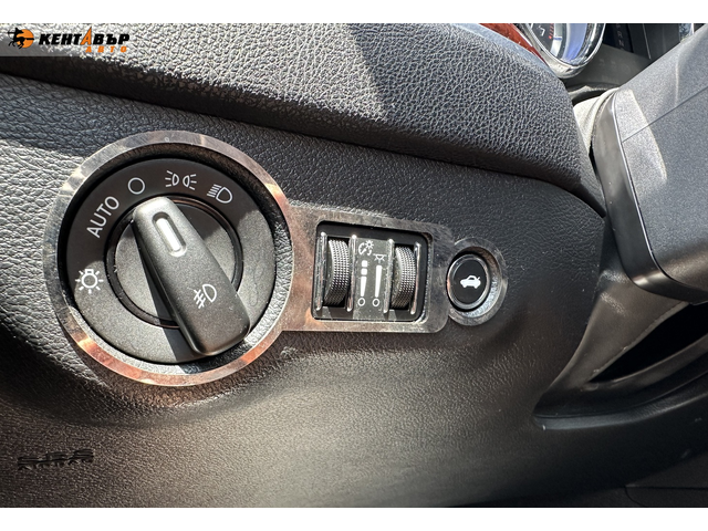 Chrysler 300 3.6i 292 к.с./ГАРАНЦИЯ 6 МЕСЕЦА - автомобили, коли, обяви за нови и употребявани 16