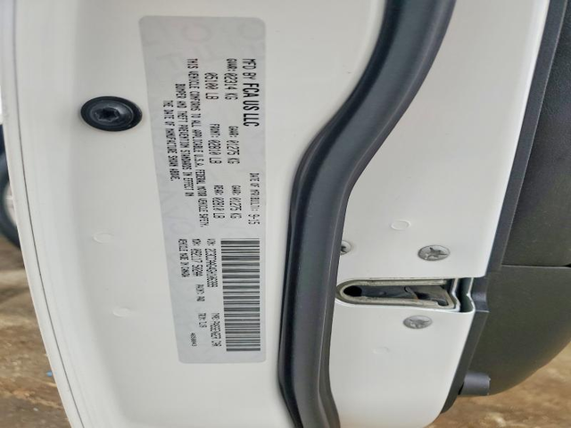 Chrysler 300 3.6L 6 Rear-wheel drive - автомобили, коли, обяви за нови и употребявани 12