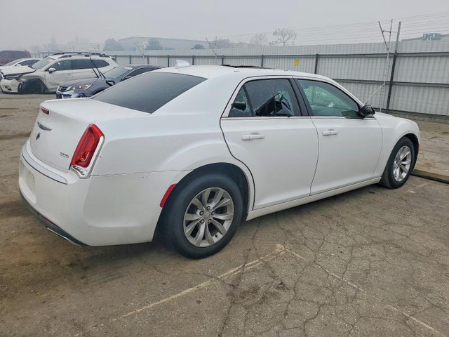 Chrysler 300 3.6L 6 Rear-wheel drive - автомобили, коли, обяви за нови и употребявани 3