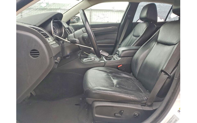 Chrysler 300 3.6L 6 Rear-wheel drive - автомобили, коли, обяви за нови и употребявани 7