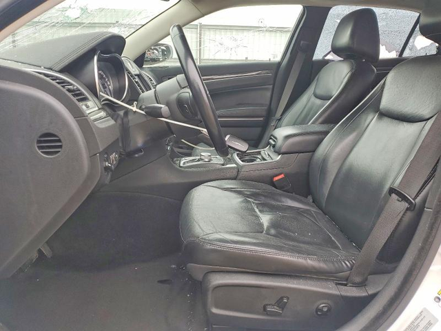 Chrysler 300 3.6L 6 Rear-wheel drive - автомобили, коли, обяви за нови и употребявани 7