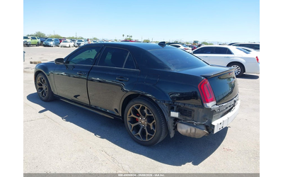 chrysler-300-3-6l-v-6-dohc-vvt-300hp-rear-wheel-drive - 2
