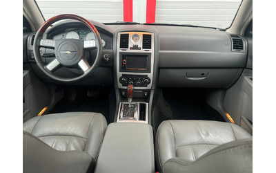 Chrysler 300c 3.5LX - автомобили, коли, обяви за нови и употребявани 11