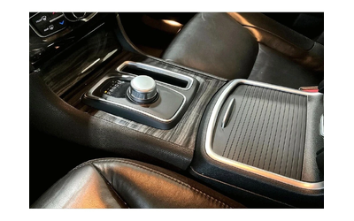 Chrysler 300c * Touring | V6 | Heated Seats | Navigation * CARFA - автомобили, коли, обяви за нови и употребявани 10