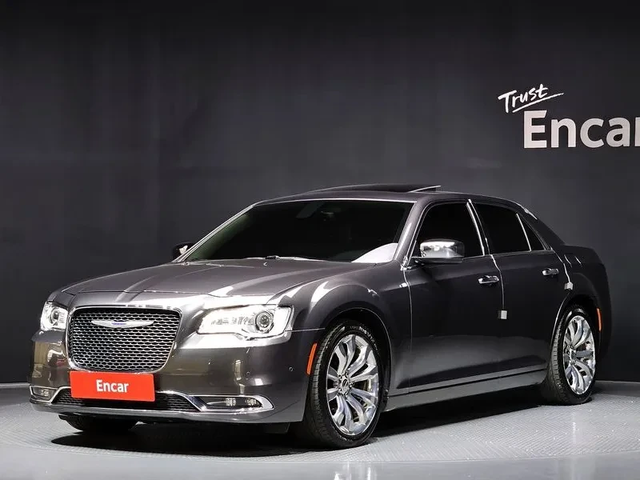 Chrysler 300c - автомобили, коли, обяви за нови и употребявани 0