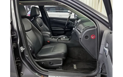 Chrysler 300c - автомобили, коли, обяви за нови и употребявани 10