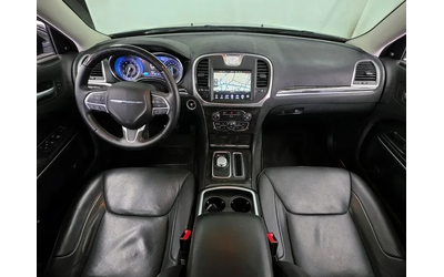 Chrysler 300c - автомобили, коли, обяви за нови и употребявани 6