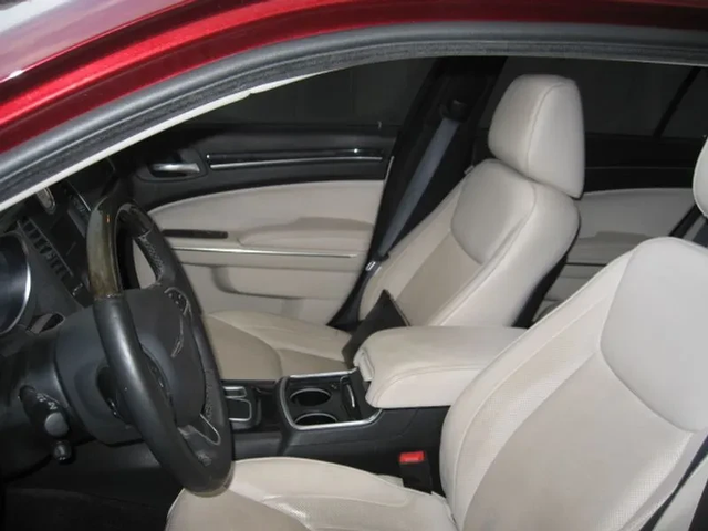 Chrysler 300c 3.6 Prestige - автомобили, коли, обяви за нови и употребявани 6