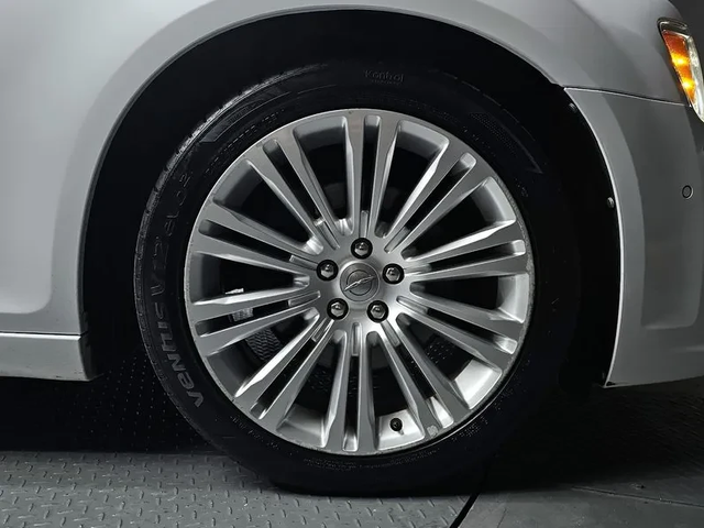 Chrysler 300c 3.6 Prestige - автомобили, коли, обяви за нови и употребявани 4