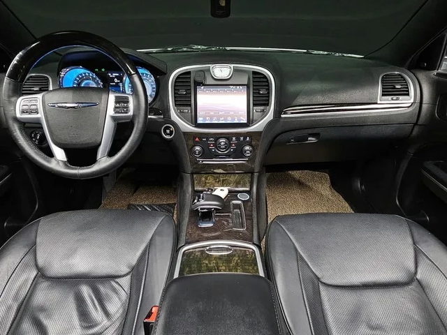Chrysler 300c 3.6 Prestige - автомобили, коли, обяви за нови и употребявани 6