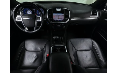 Chrysler 300c 3.6 - автомобили, коли, обяви за нови и употребявани 6