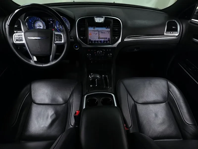 Chrysler 300c 3.6 - автомобили, коли, обяви за нови и употребявани 6