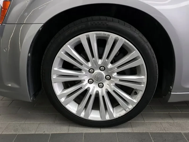 Chrysler 300c 3.6 - автомобили, коли, обяви за нови и употребявани 4