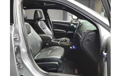 Chrysler 300c 3.6 - автомобили, коли, обяви за нови и употребявани 10